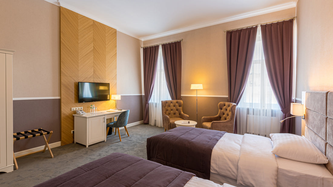 Elevando la hospitalidad en México 🇲🇽: El atractivo irresistible de los snacks promocionales en el minibar de los cuartos